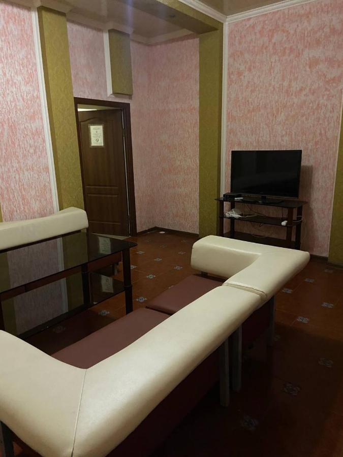 إلفيف Відпочинковий Комплекс,Міні Готель Старий Дворик المظهر الخارجي الصورة