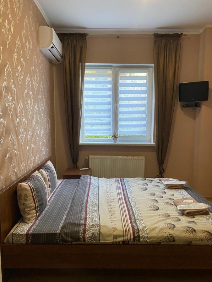 إلفيف Відпочинковий Комплекс,Міні Готель Старий Дворик المظهر الخارجي الصورة